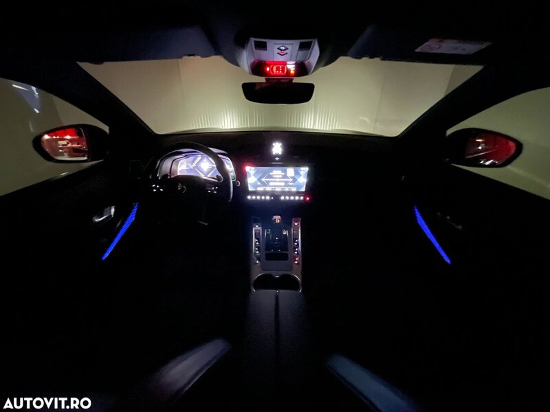 DS AUTOMOBILES DS7 CROSSBACK